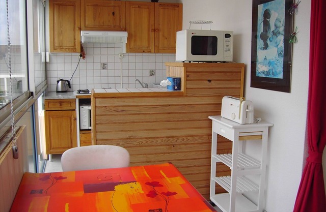 Tranquilo apartamento soleado derecha de pie 300 metros Playa de arena Forest