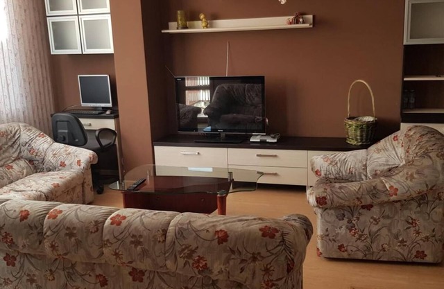 Apartamento soleado con maravillosas vistas - parking