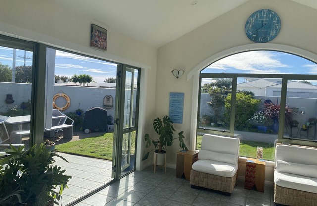 Casa Sunny beach, a poca distancia a surfear