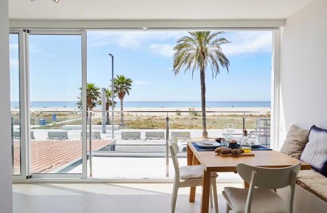 Sunny Beachfront Escape