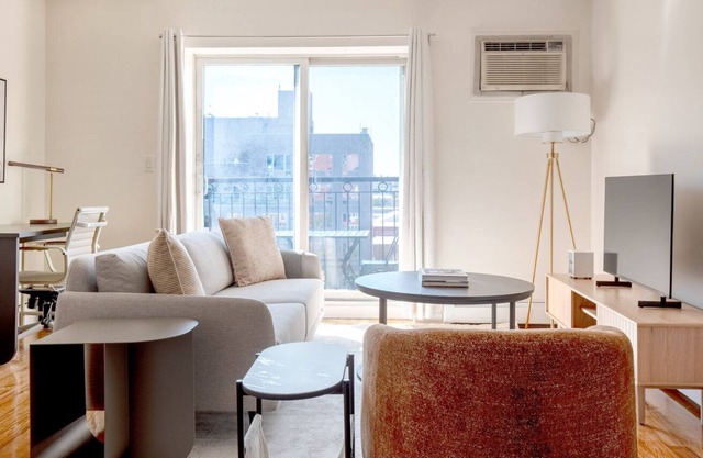 Sunny Boerum Hill 2BR w/ W/D, Balcony & Roof, nr BAM, by Blueground