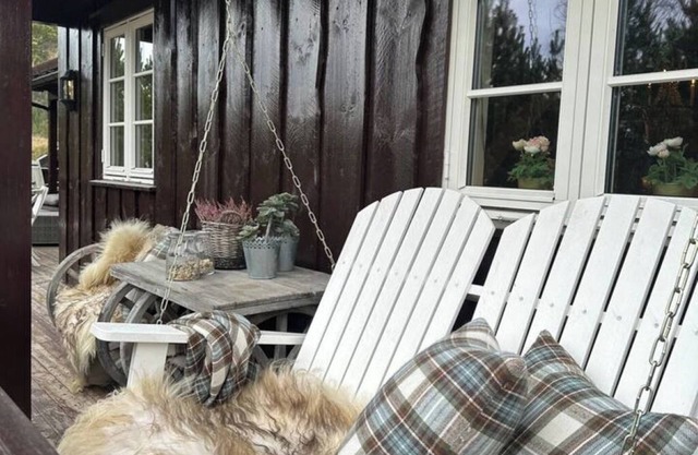 Sunny cabin at Gautefall
