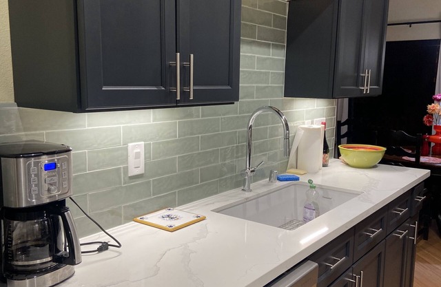 Sunny Condo- Pool & Spa 'Walk to Capitola Village!'