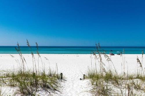 Sunny Daze Cottage by Beach Haven Vacation Rentals