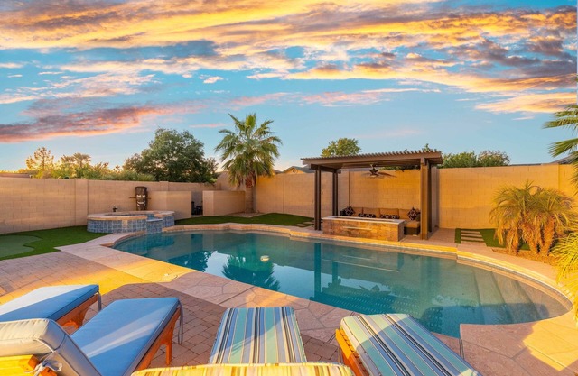 Sunny Home w/ Backyard Oasis in San Tan Valley!