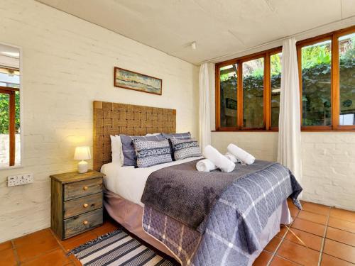 Sunny Kalk Bay Garden Cottage Walk to Harbour