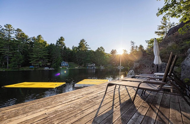 Sunny Lake for Sunset Lovers in South Muskoka!