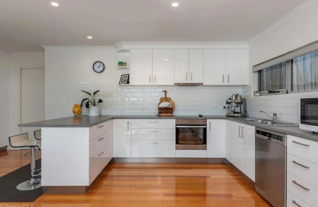 Sunny Retreat in Kingston Beach