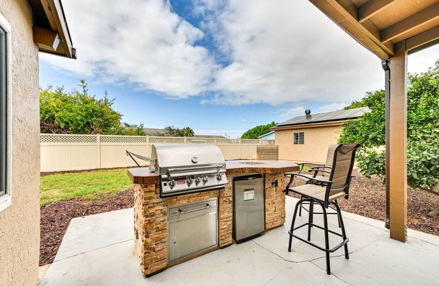 Sunny San Diego Home w/ Private Yard & Grill!