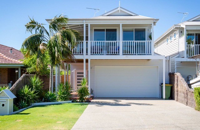 Sunny Shores Family Retreat: Your Perfect Getaway in West Busselton!