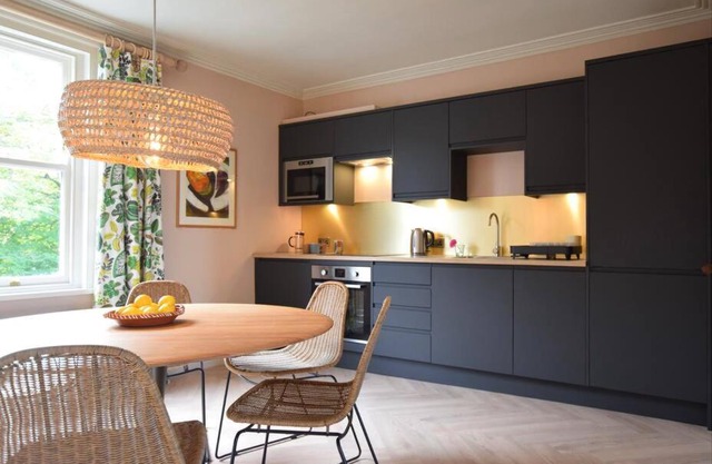 Sunny, stylish character apartment next to park