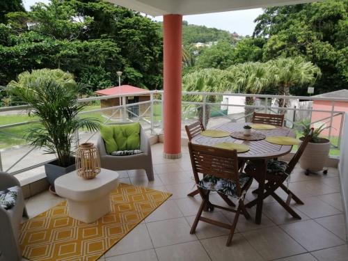 SUNNY Trois Ilets avec piscine, plage