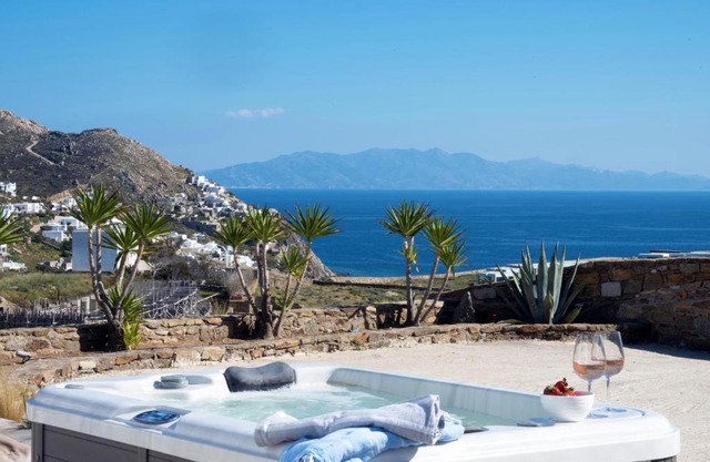 Sunny Villa Roselani