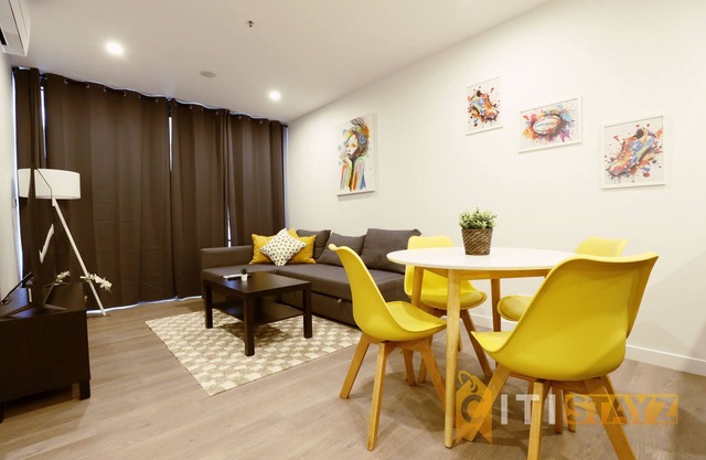 Sunny Yellow, 1Bd Apt - Woden