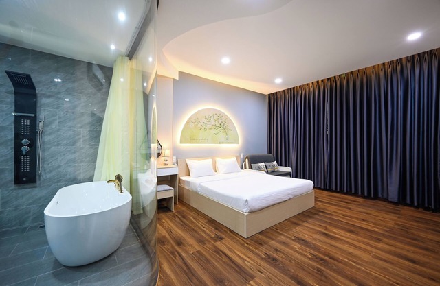 Sunrise Airport Hotel