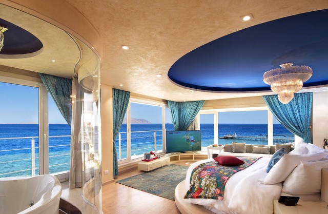 SUNRISE Arabian Beach Resort