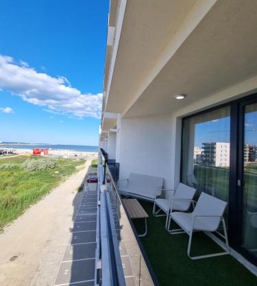 Sunrise Breeze Apartment