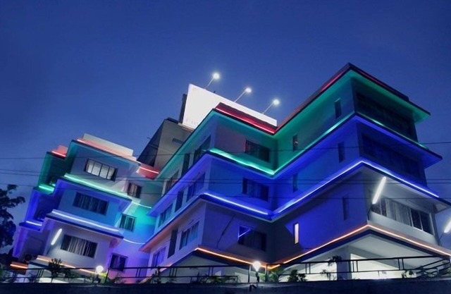 Sunrise Hill Resort