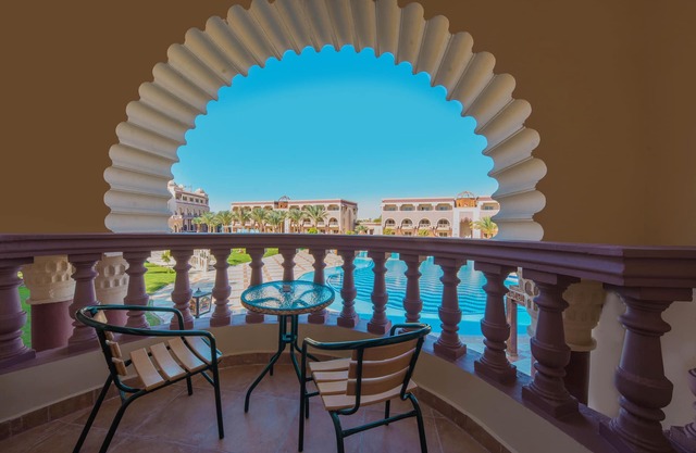 Sunrise Sentido Mamlouk Palace