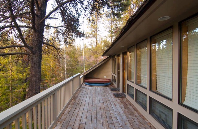 13 Rhododendron Lane: 3 BR / 2. 5 BA en casa en Sunriver, capacidad para 7