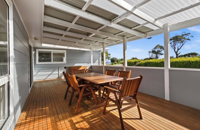 Create unforgettable memories in the beauty of Tambo Bay