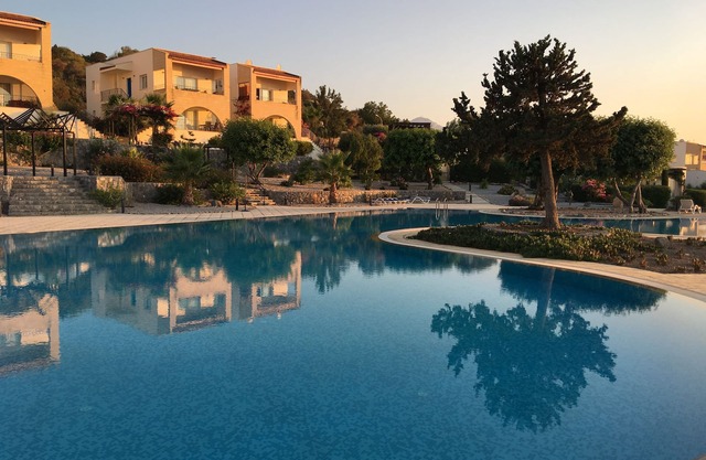 Sunset and Seaview Holiday Dream Apartment