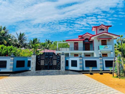 Sunset Chalet