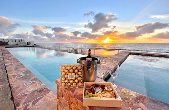 Sunset condo !
