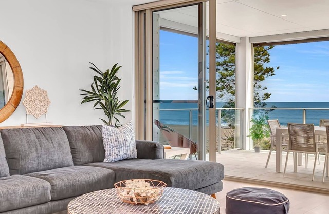 Sunset Delight Hamptons style Beachfront Living