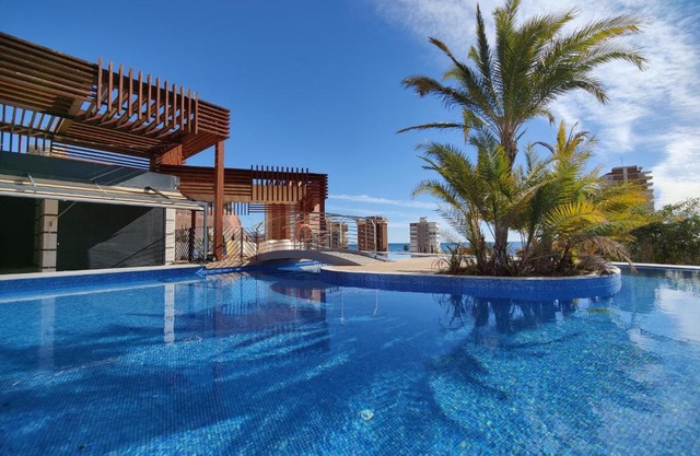 SUNSET DRIVE superb apartment