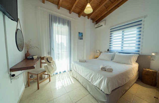 Sunset Home Crete
