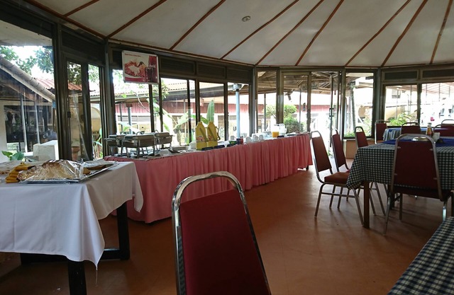 Sunset International Hotel