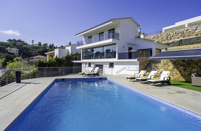SUNSET LUX HOUSE Diseño vanguardista Ideal Familias, Gran piscina, Air/Con