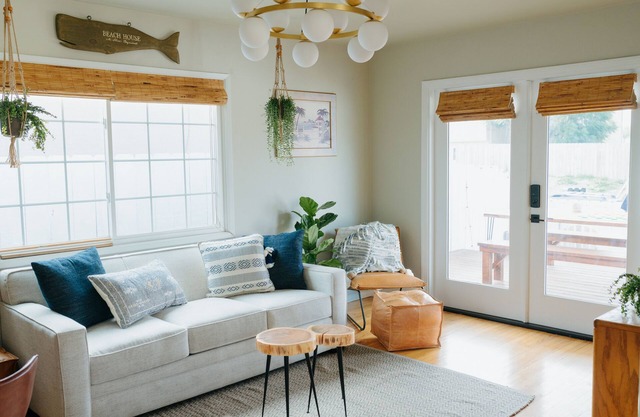Sunset Patio Paradise Indoor/Outdoor Living w/Ocean View+Parking+EV Charger