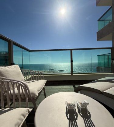 Sunset Suite sea&sky