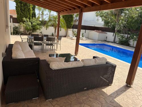 Sunset Villa Agia Thekla