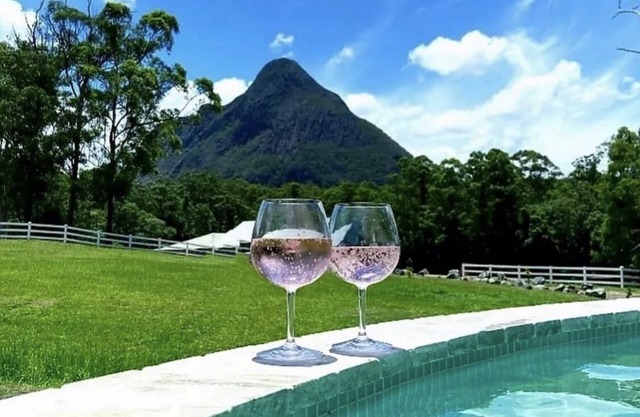 Sunshine Coast Farm Stay
