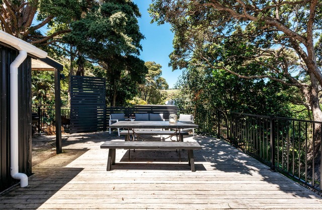 Sunshine Cottage at Palm Beach | Be My Guest