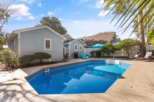 Sunshine Daydreams - 4310 Seventh Street