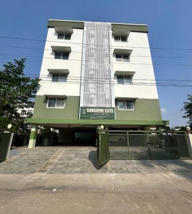 Sunshine Elite Homestay
