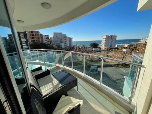 SunSide Apartment Naila - Dobra Voda
