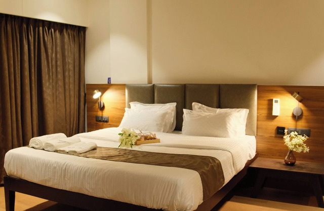 Sunstone Suites