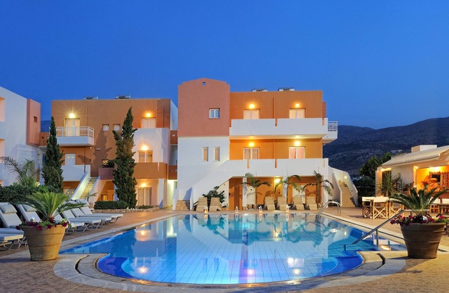 SunVillage Boutique Hotel