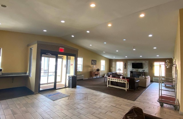 Super 8 by Wyndham Fort Wayne