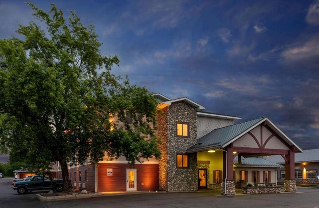 Super 8 by Wyndham Spokane Valley