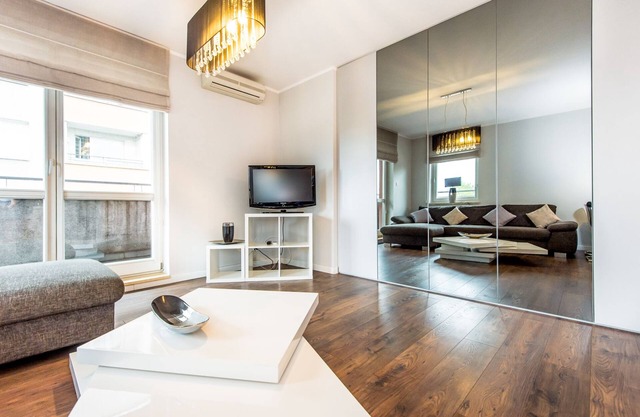 Super-Apartamenty - Targi Poznanskie