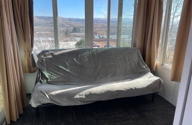 Super Bowl Sleeps 10!!!