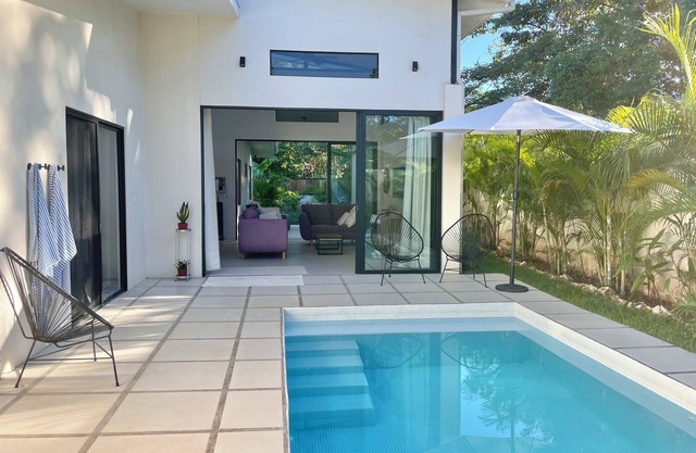 Super Central New House - Short Walk to Downtown and Beach