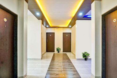 Super Collection O Eon Inn Near Pune Airport
