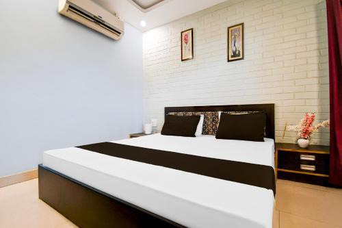 Super Hotel O Dariyapur Near Railway Crossing